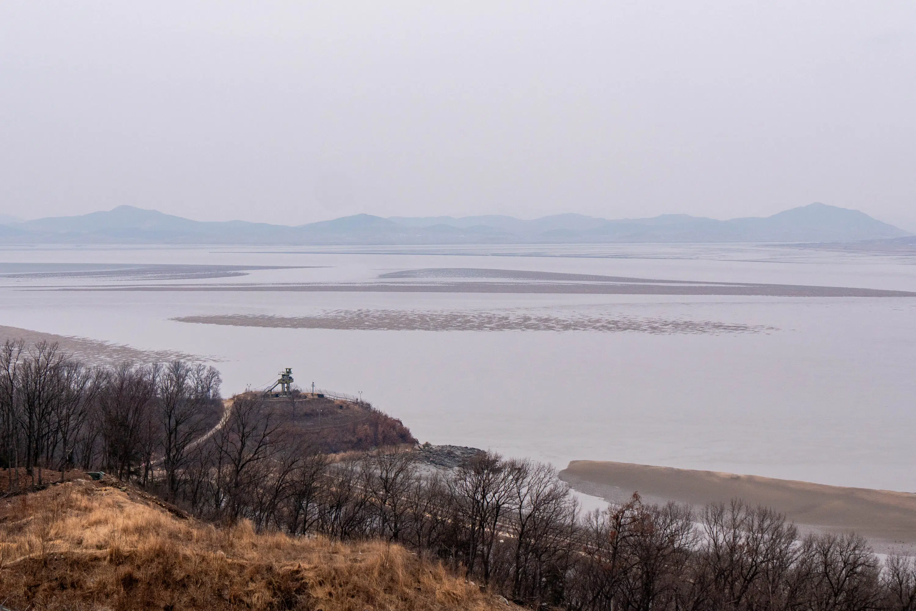 han-river-estuary-hre-ganghwa-2024 The Han River Estuary as seen from Ganghwa Island (March 2024).