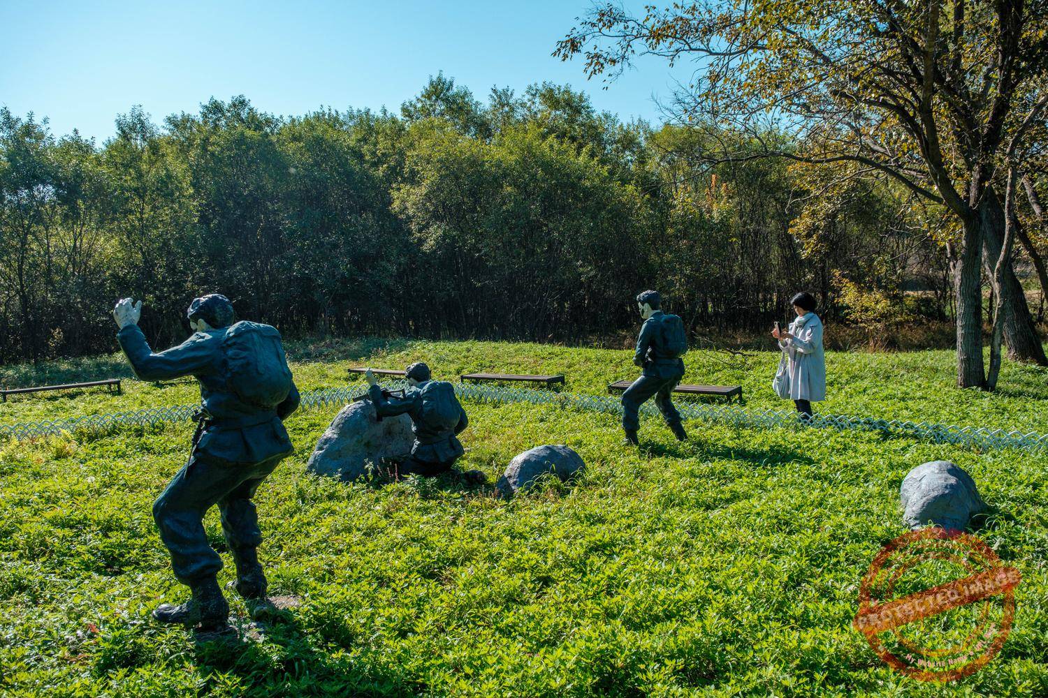 kim-shin-jo-incident-00004 A visitor takes pictures of the January 21, 1968 North Korean infiltration incident reenactment installation in Yeoncheon.