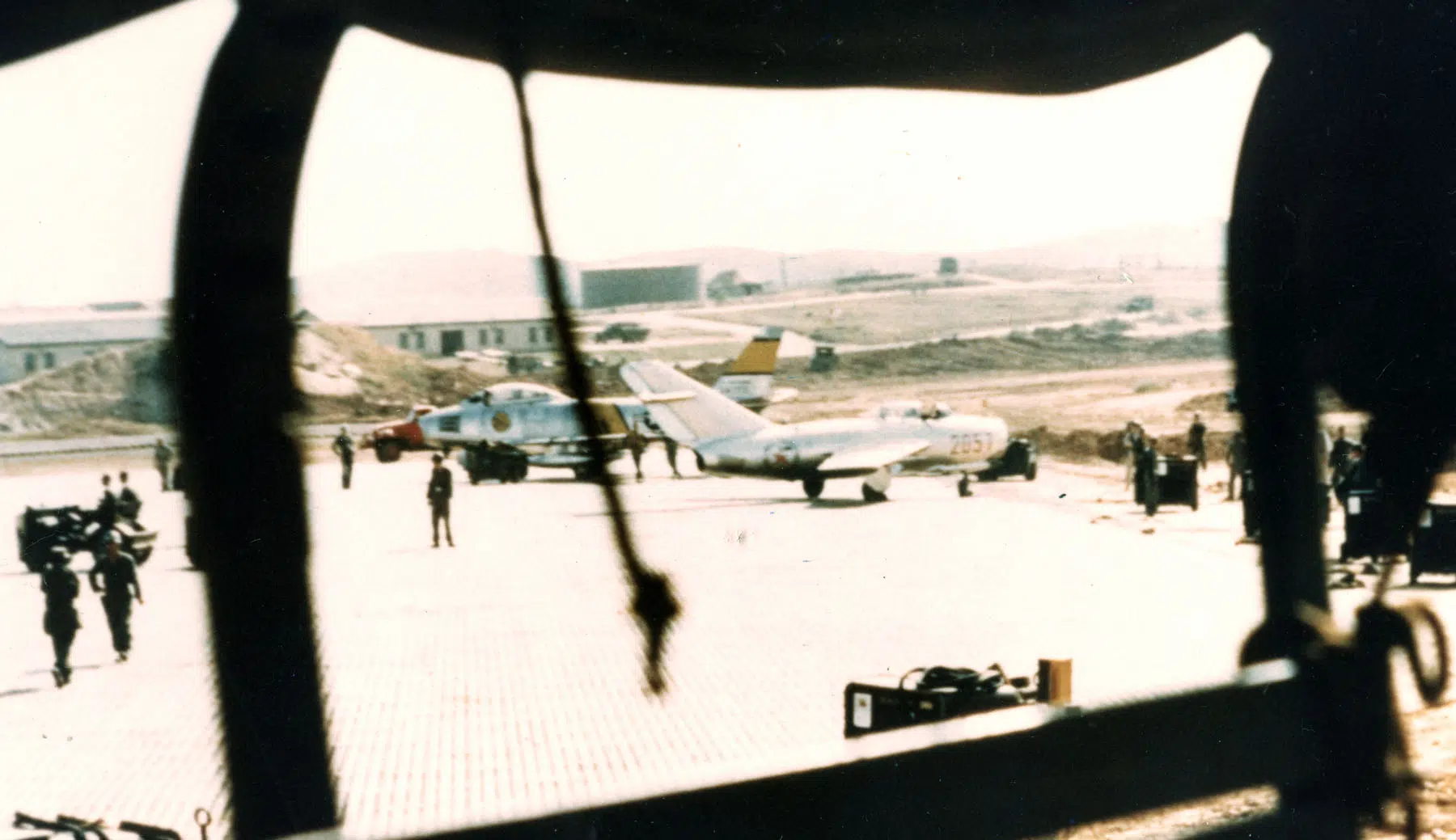 no-kum-sok-mig15bis-1953-gimpo Lt. No Kum-Sok’s MiG-15bis next to an F-86 at Kimpo Air Base about five minutes after he had landed. This photo was taken without permission from the rear of a passing truck. (U.S. Air Force photo)