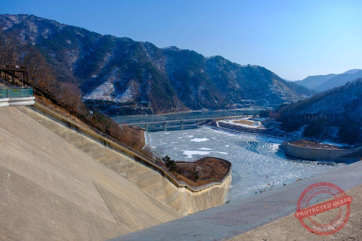 peace-dam-upsideview View from the top of the Peace Dam.