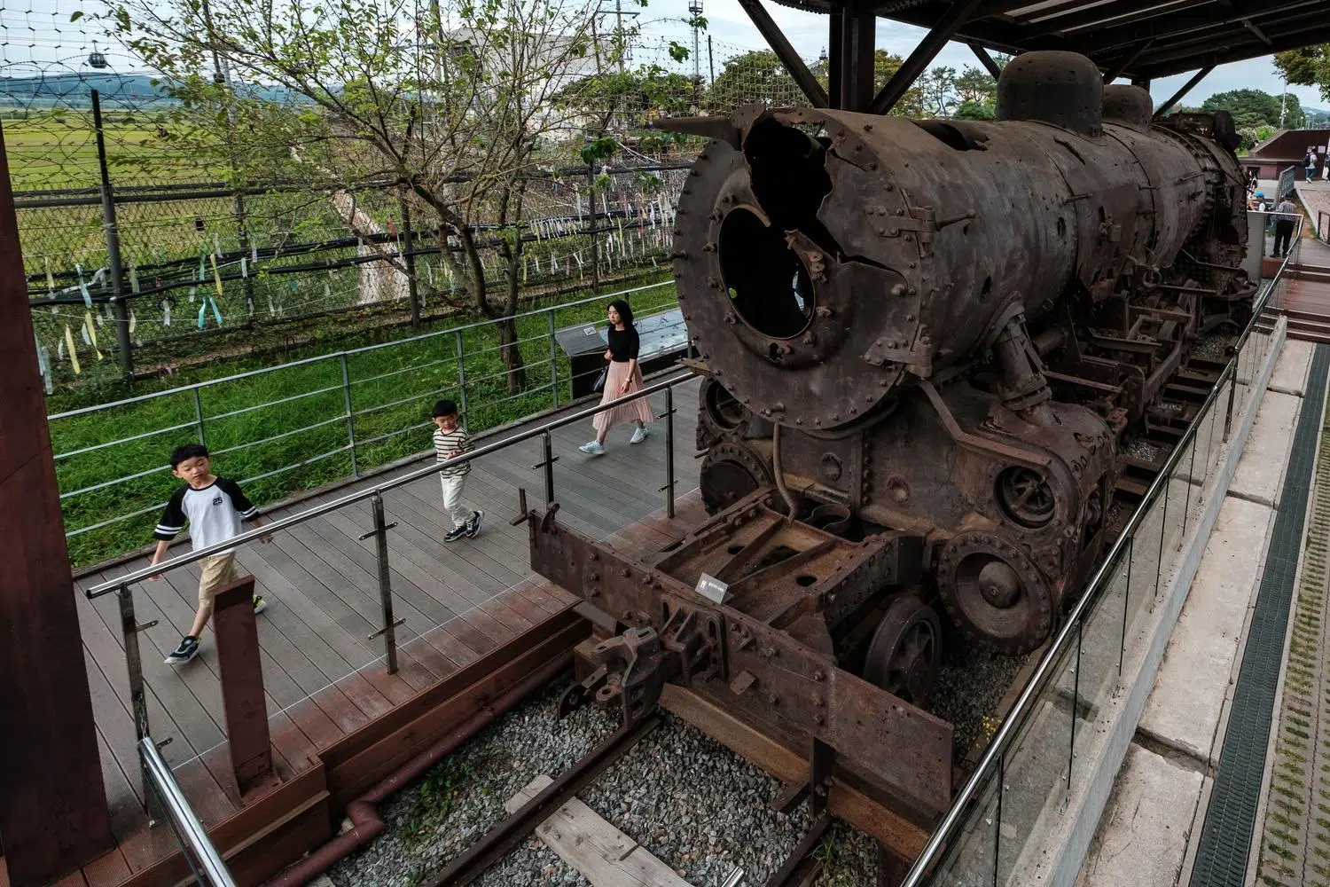 sensetsu-locomotive-imjingak-korea The Sensetsu steam locomotive, riddled with shell holes and bullets (September 2026).